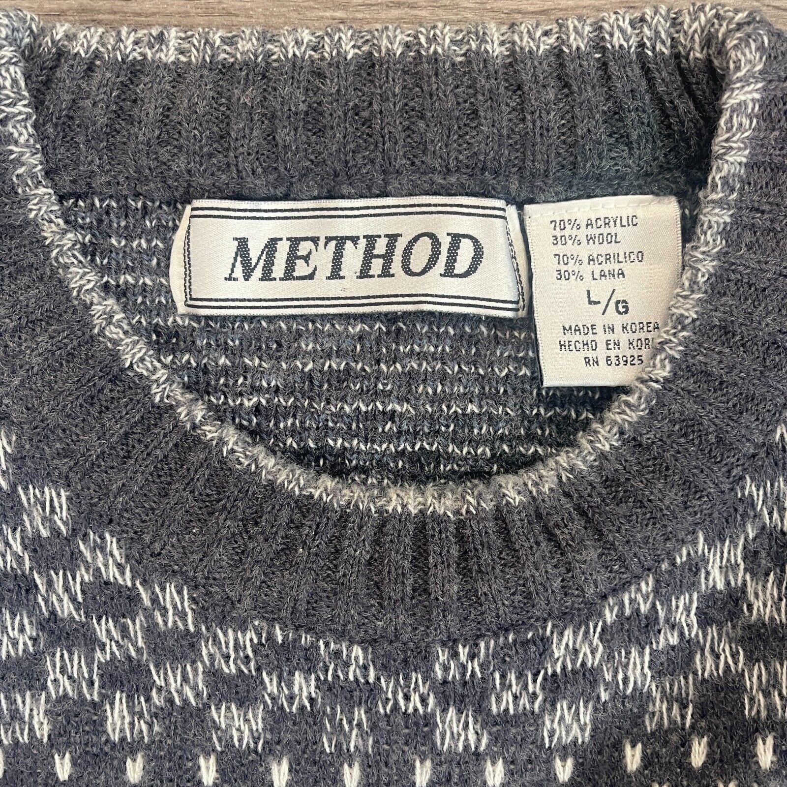 Vintage Vintage 90s Method Gray White Blue Geometric DadCore Sweater Size US L / EU 52-54 / 3 - 3 Thumbnail