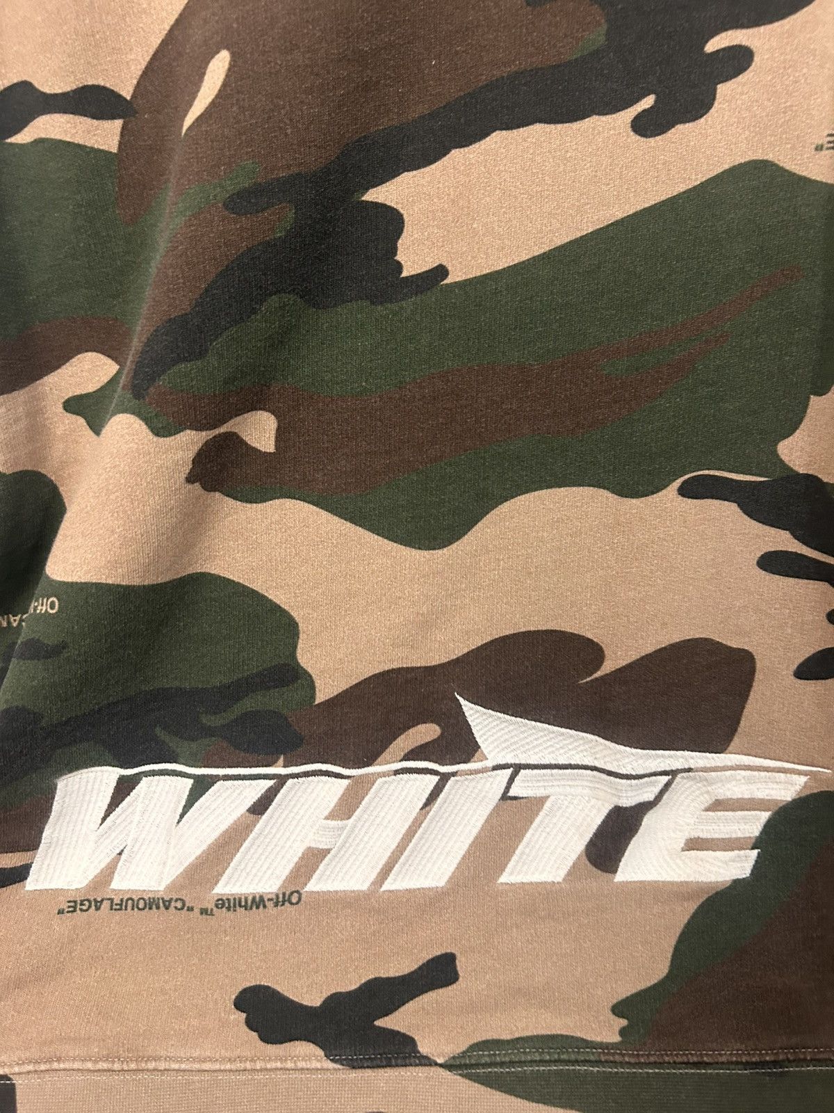 Off-White Off-White Virgil Abloh Camouflage Crewneck Sweatshirt XL Size US XL / EU 56 / 4 - 6 Thumbnail
