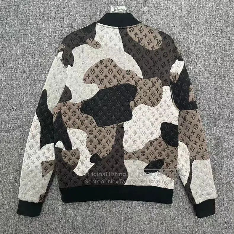 Louis Vuitton LV Face Print Baseball Jacket. Size US M / EU 48-50 / 2 - 2 Thumbnail
