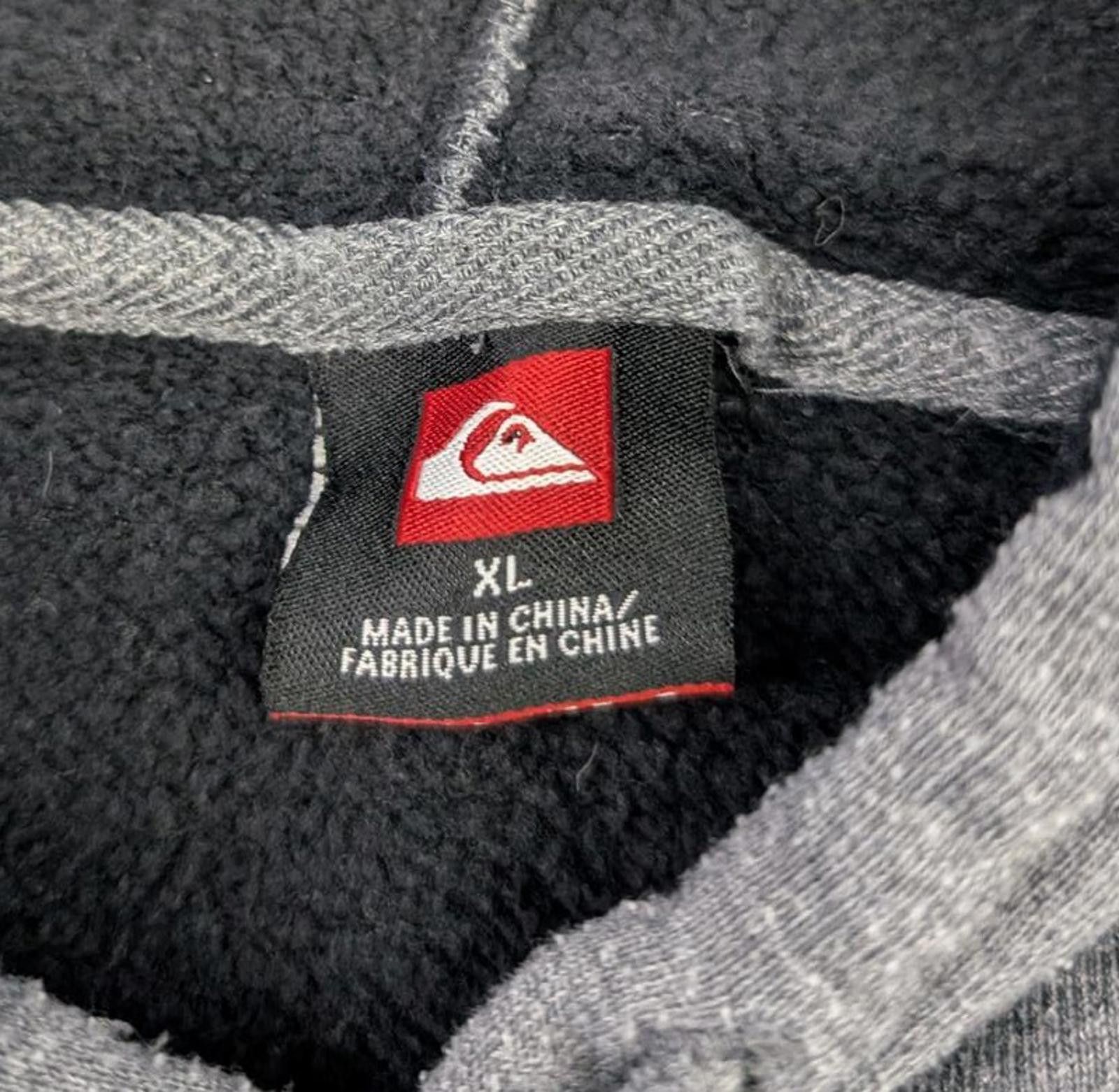 Quiksilver Y2K Quiksilver Dark Gray Skull Hoodie Size US XL / EU 56 / 4 - 3 Thumbnail