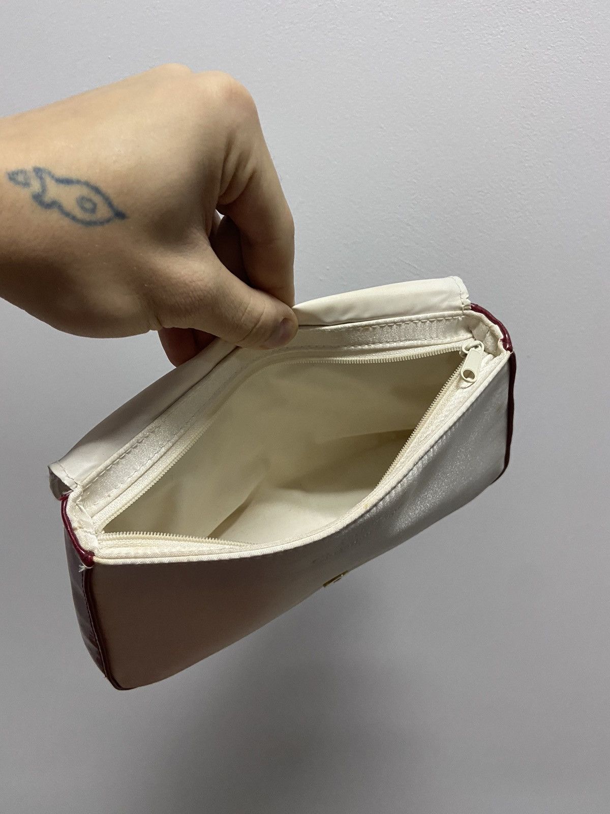 Christian Dior Monsieur × Vintage Christian Dior Parfums Vintage pouch Bag big logo CD Size ONE SIZE - 6 Thumbnail