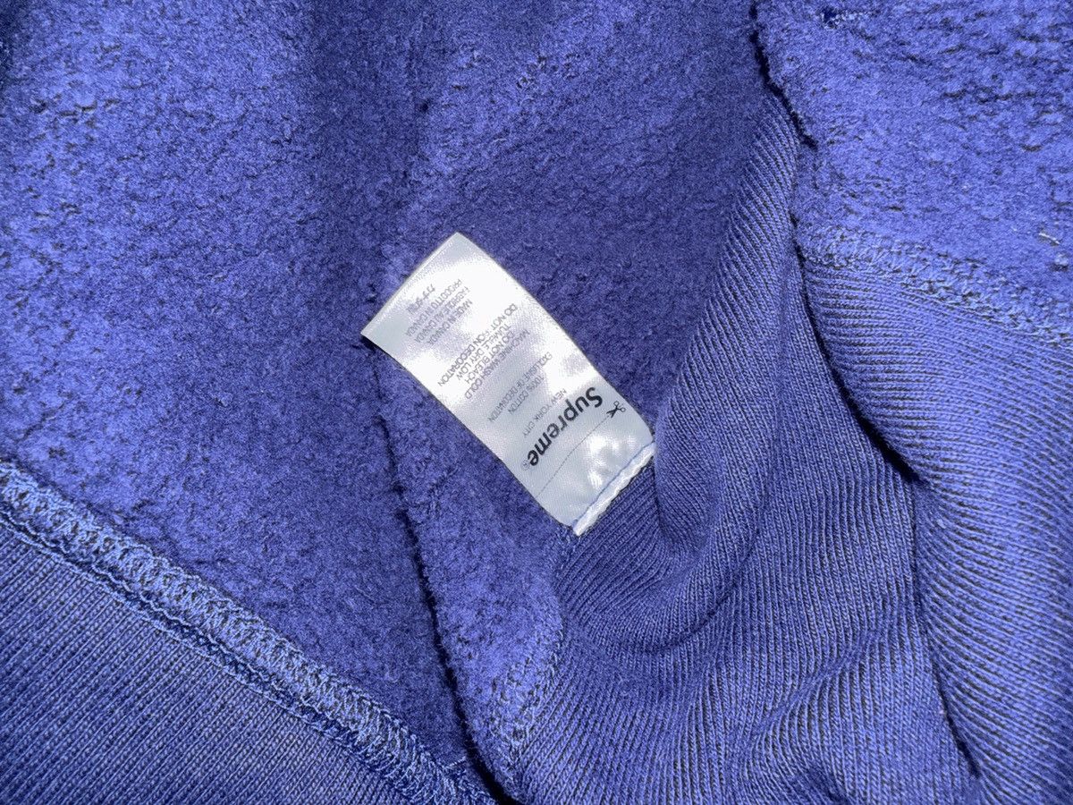 Supreme Supreme purple box logo 2021 Size US M / EU 48-50 / 2 - 7 Thumbnail