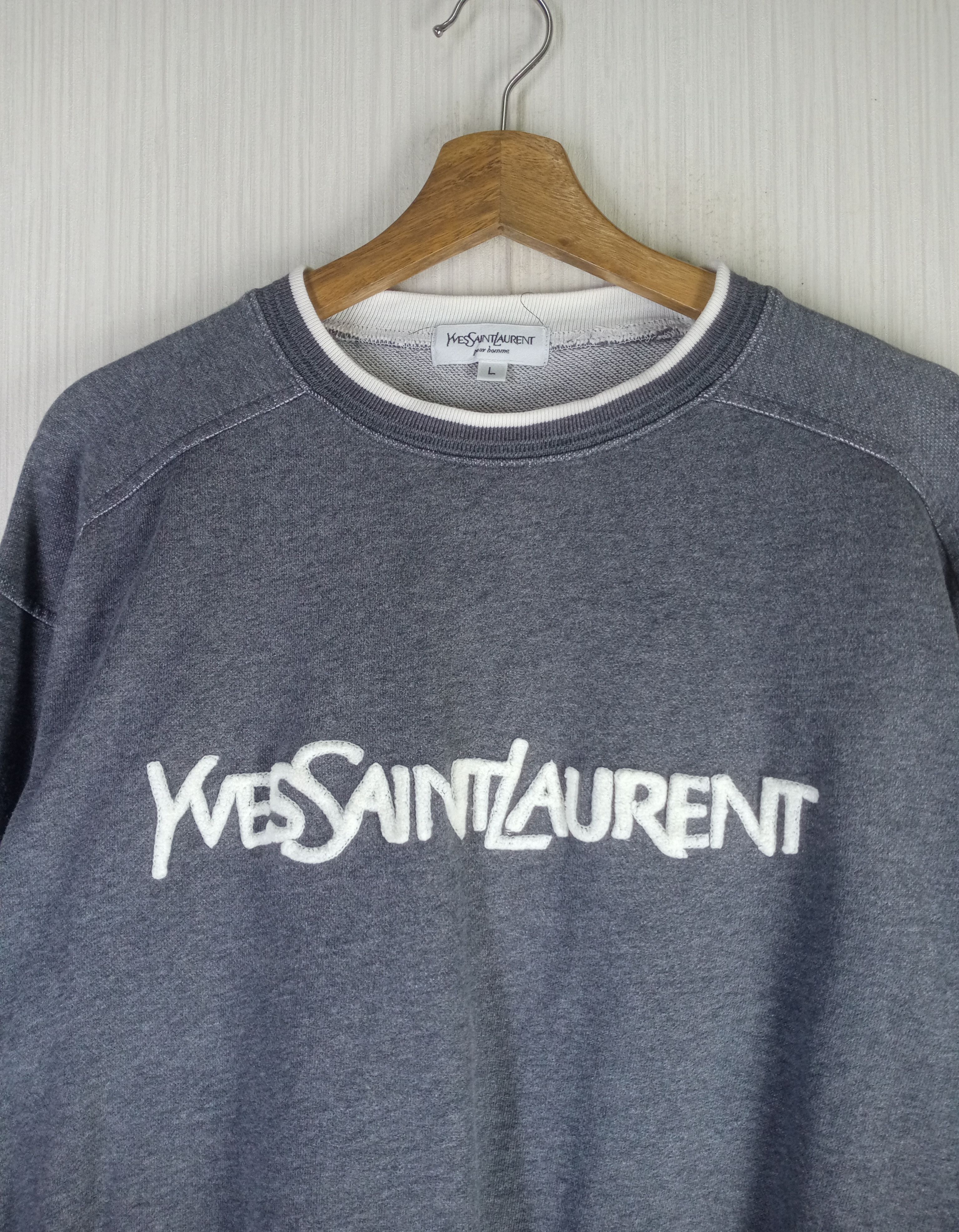 Yves Saint Laurent Rare Vintage Yves Saint Laurent Embroidery Logo Sweatshirt Size US L / EU 52-54 / 3 - 3 Thumbnail