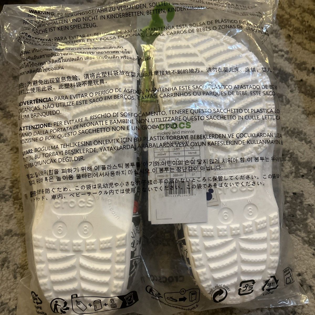 Crocs × Disney Crocs Disney Mickey and Minnie Classic Clog Size US 8 / IT 38 - 5 Thumbnail