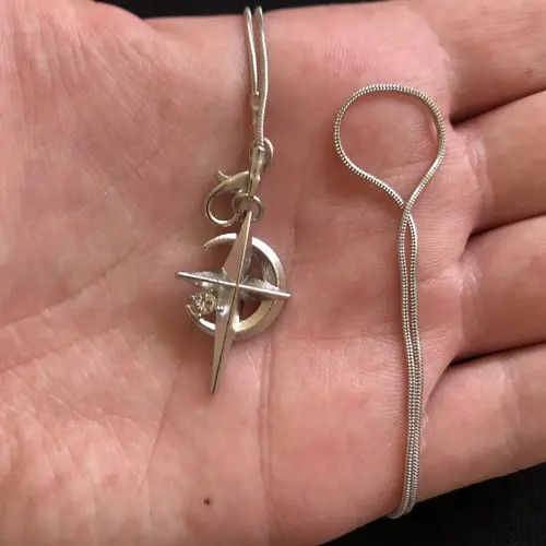 VIBE Star Cross Chain, Skeleton Cross, Abstract Star Ring Size ONE SIZE - 5 Thumbnail