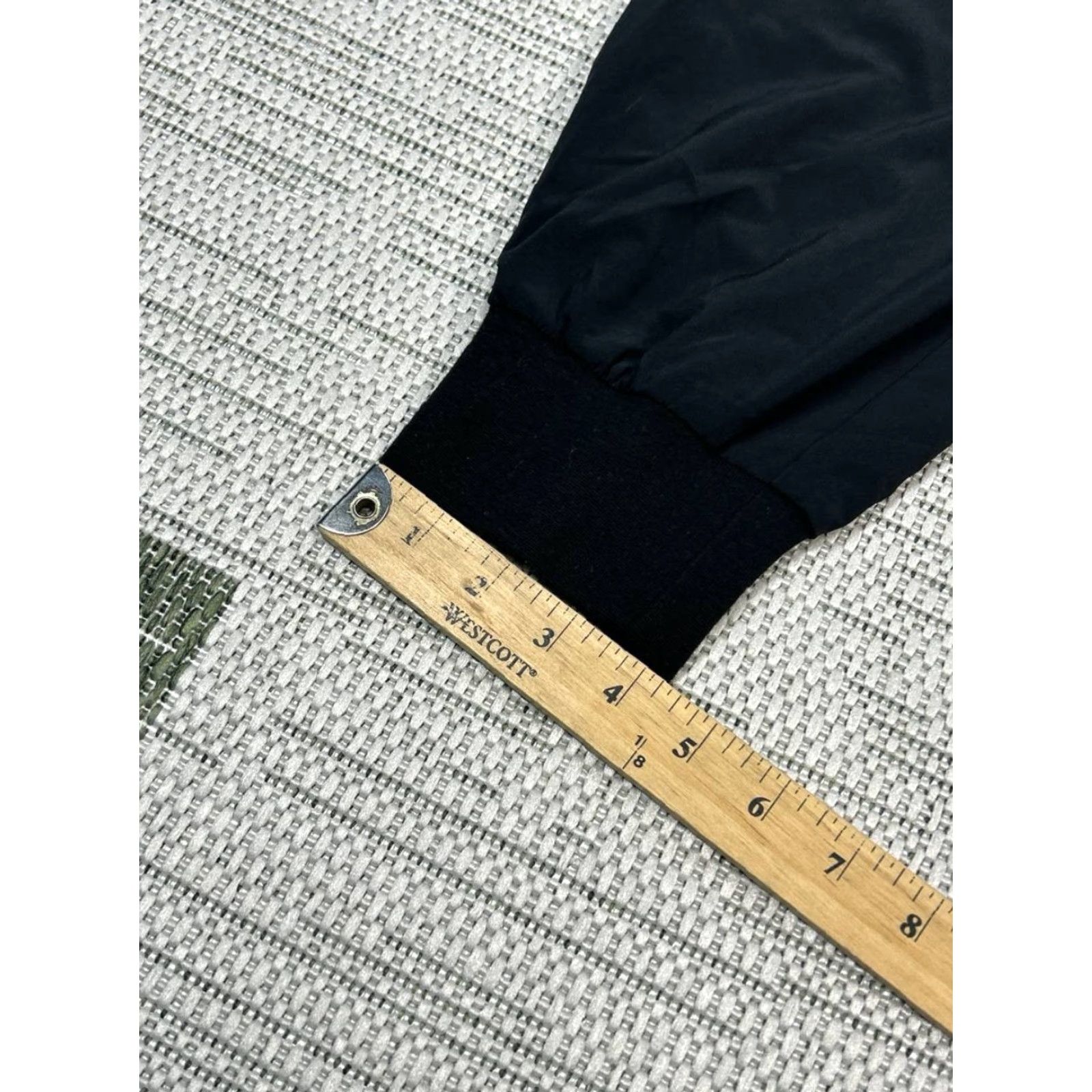 Banana Republic VINTAGE Banana Republic Airstretch Jogger Pants Women Large Petite Black Tapered Leg New Size 36" / US 14 / IT 50 - 4 Thumbnail