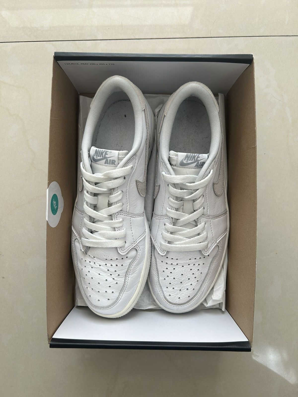 Jordan Brand × Nike Jordan 1 low neutral grey Size US 8.5 / EU 41-42 - 4 Thumbnail