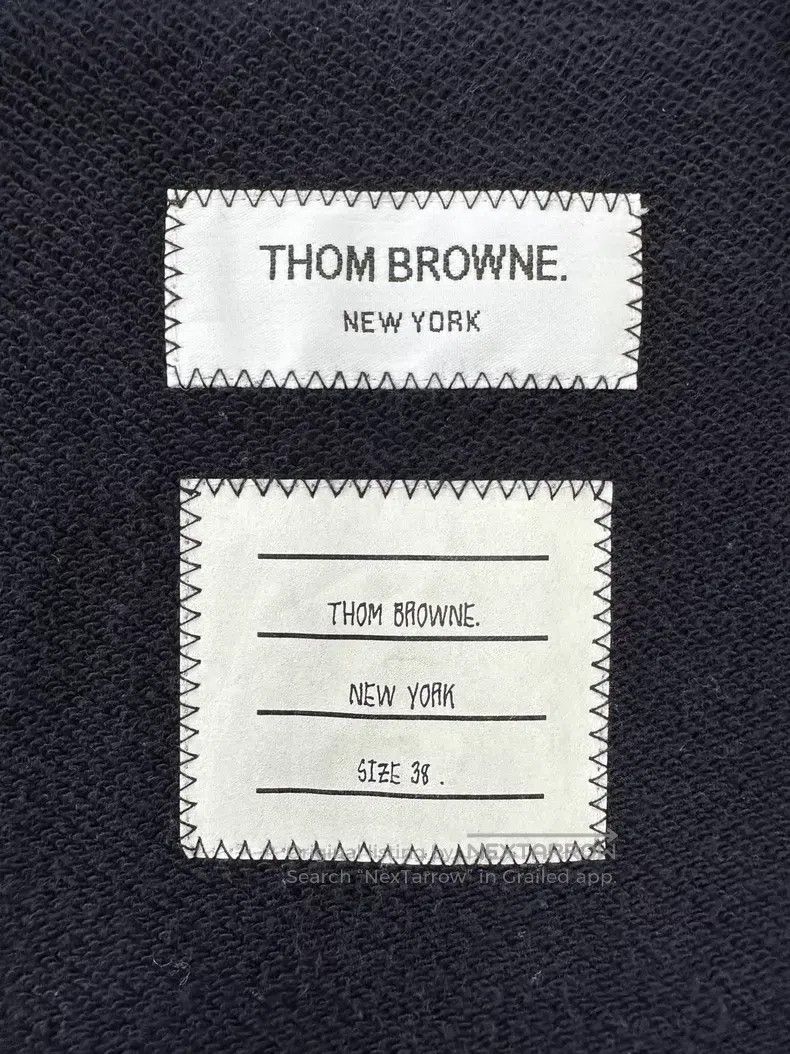 Thom Browne Thom Browne Navy Blue Classic Four-stripe Jacket with Gold Size XS / US 0-2 / IT 36-38 - 3 Thumbnail