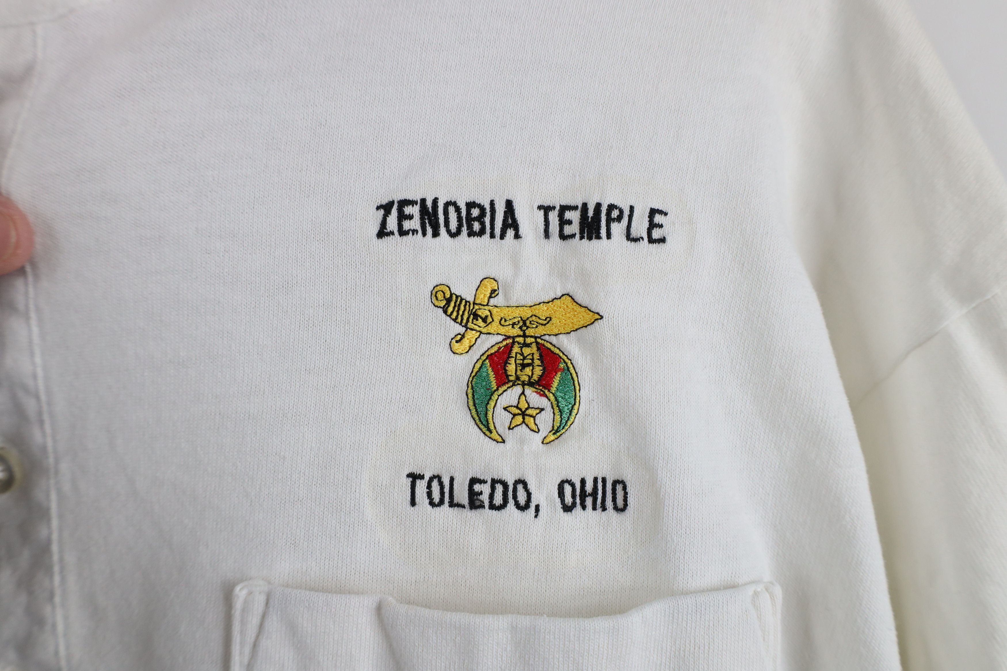 Vintage Vintage 80s Zenobia Temple Toledo Ohio Collared Polo Shirt Size US XL / EU 56 / 4 - 6 Thumbnail