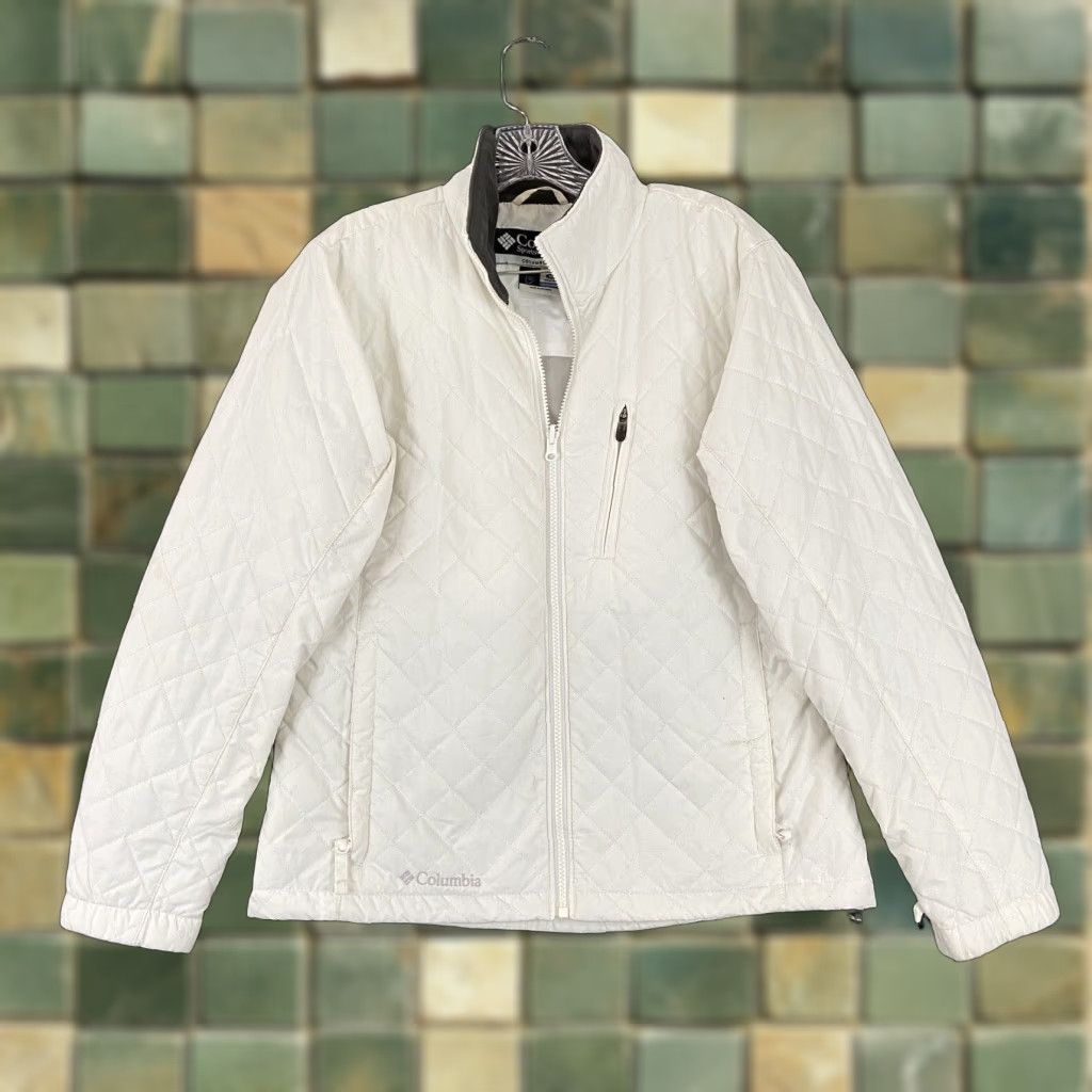 Vintage Columbia Sportswear Company Puffer Jacket Women’s M White Zip Up Pockets Size M / US 6-8 / IT 42-44 - 1 Thumbnail