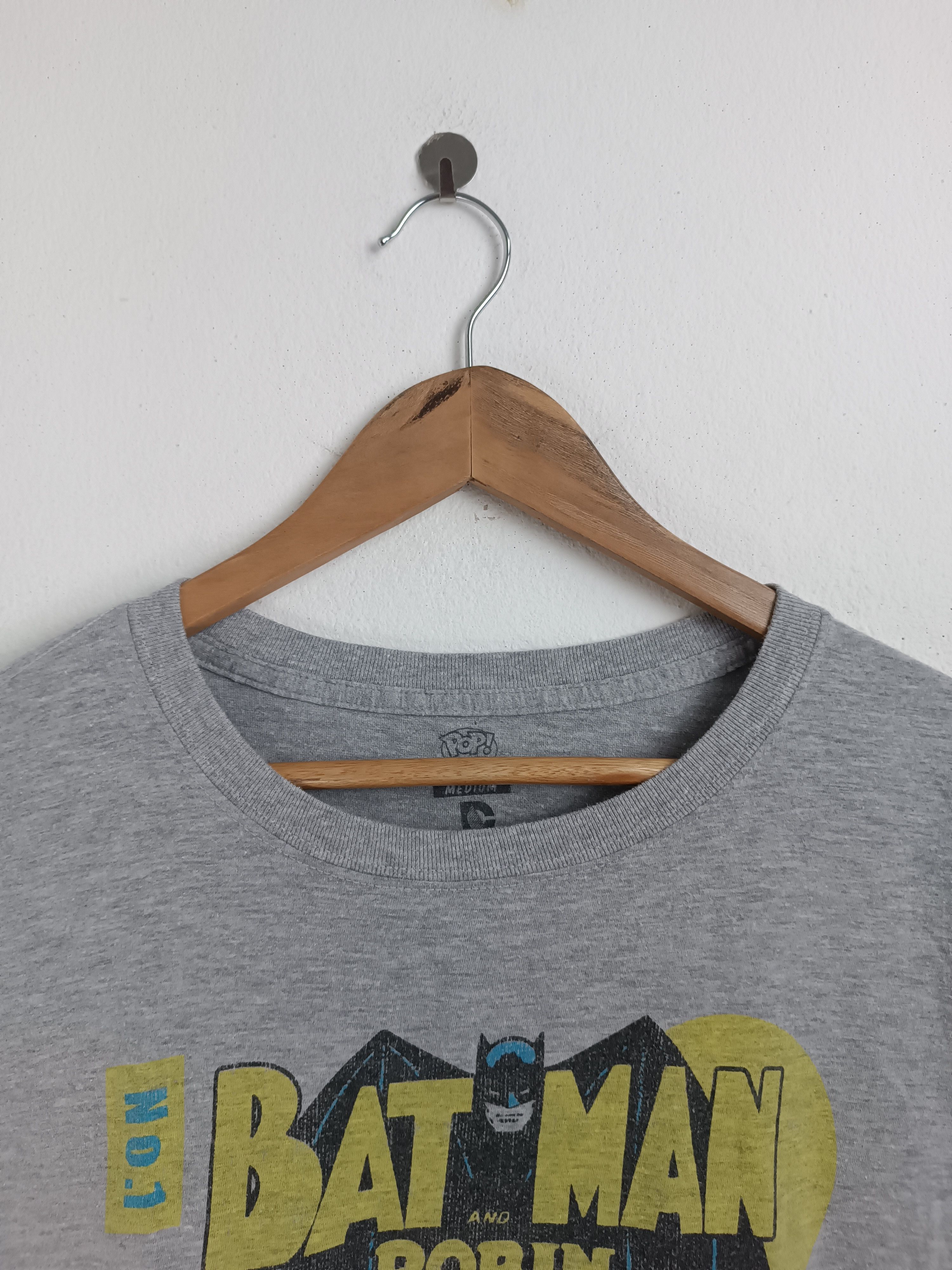 DC Comics VINTAGE BATMAN FUNKO POP TEE CUTE FUNNY SUPERMAN Size US L / EU 52-54 / 3 - 17 Thumbnail