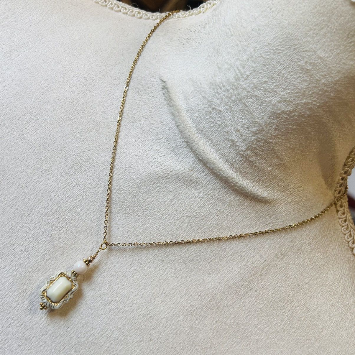 Handmade Handcrafted elegant art glass beaded pendant necklace Size ONE SIZE - 2 Thumbnail