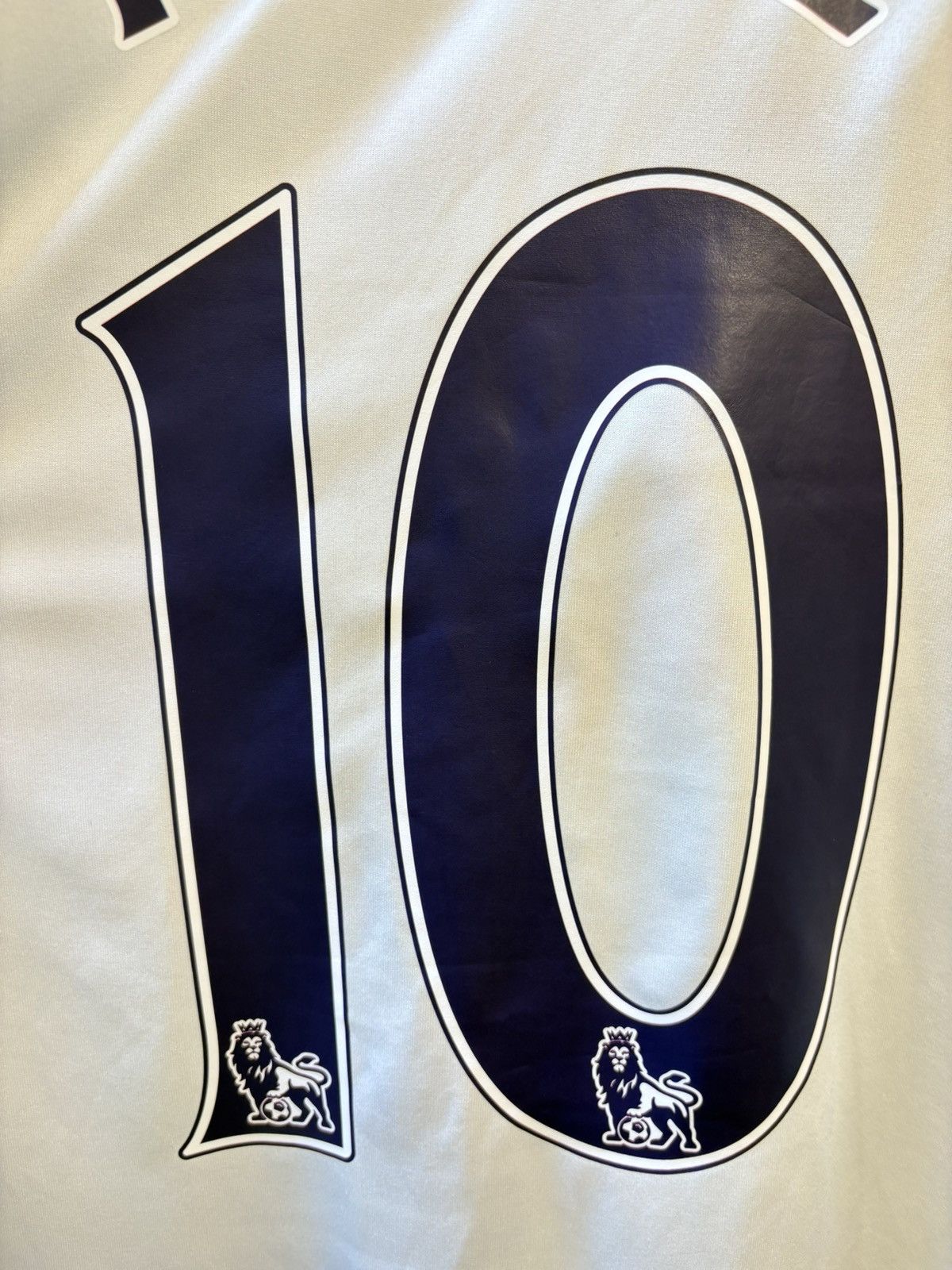 Under Armour 2015-2016 Tottenham Hotspur Home Kit KANE 10 Size US L / EU 52-54 / 3 - 14 Thumbnail