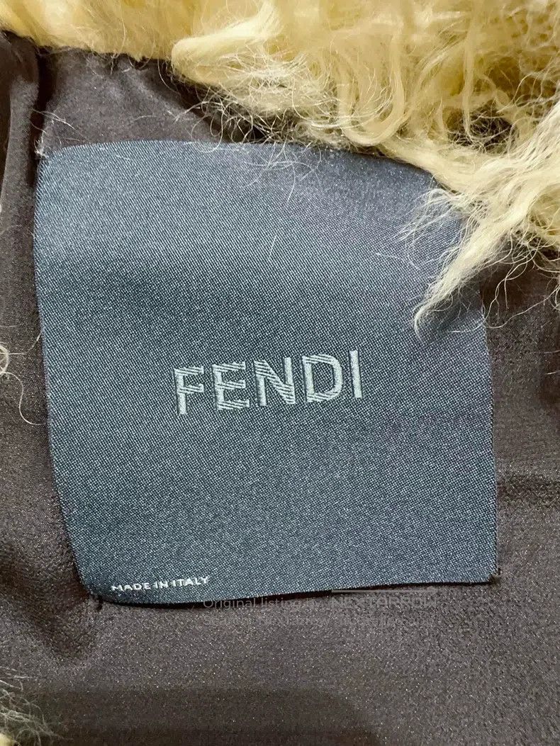Fendi Fendi Fur Vest Size XXS / US 00 / IT 34 - 4 Thumbnail