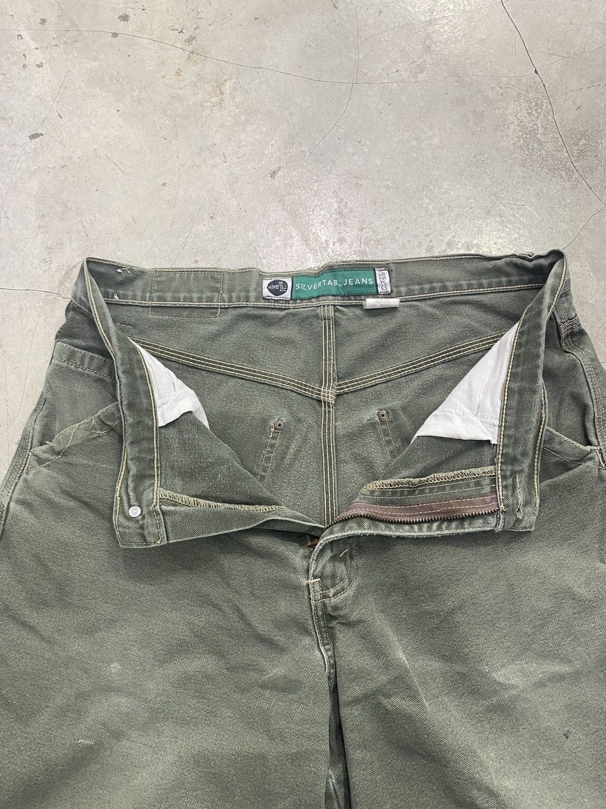 Levi's Vintage Clothing LEVI'S SILVERTAB DUNGAREE SHORTS Size US 33 - 7 Thumbnail
