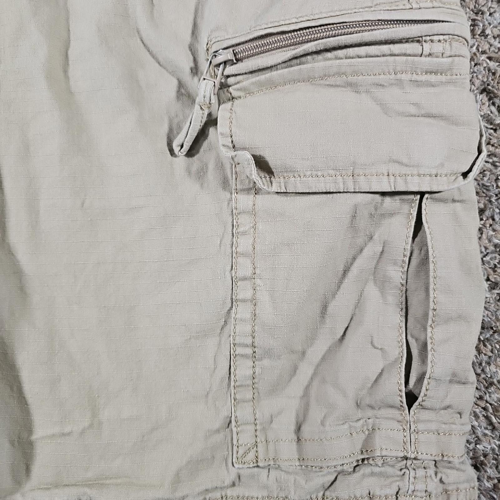 Sonoma Sonoma 42 Flexwear Ripstop Cargo Shorts Size US 42 / EU 58 - 2 Thumbnail