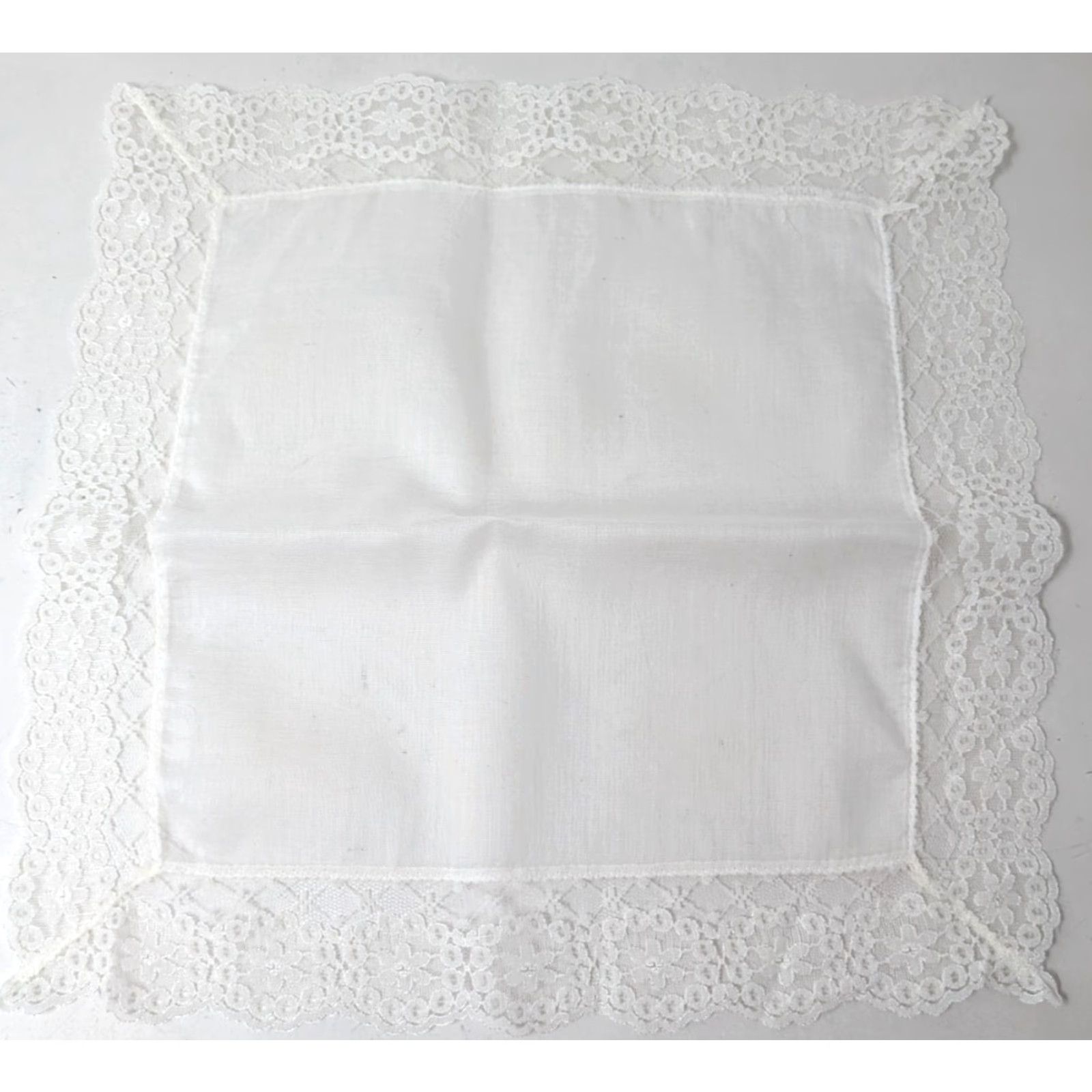 Vintage VINTAGE Treasure Masters Wedding Lily of the Valley Pin Cushion Handkerchief Set Shirt? Size ONE SIZE - 5 Thumbnail
