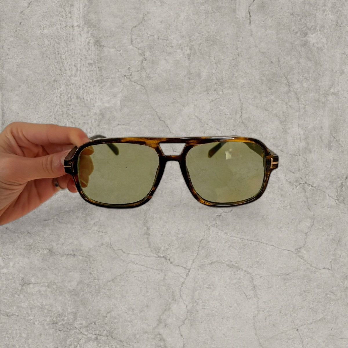 Japanese Brand Aviator sunglasses in green tortoise shell frame. One size Size ONE SIZE - 3 Thumbnail