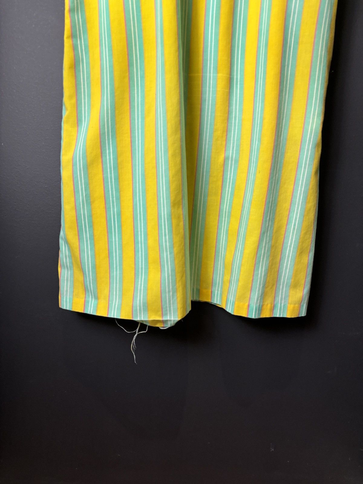 Vintage 1970s Snap Button Dress True Vintage Collared Striped Cotton Size ONE SIZE - 10 Thumbnail