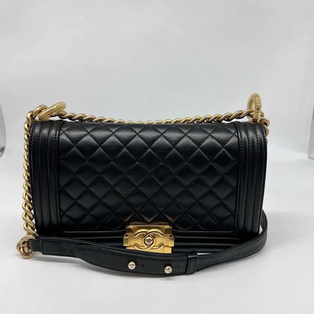 Chanel Pre-loved Bag Very good condition Size ONE SIZE - 1 Thumbnail
