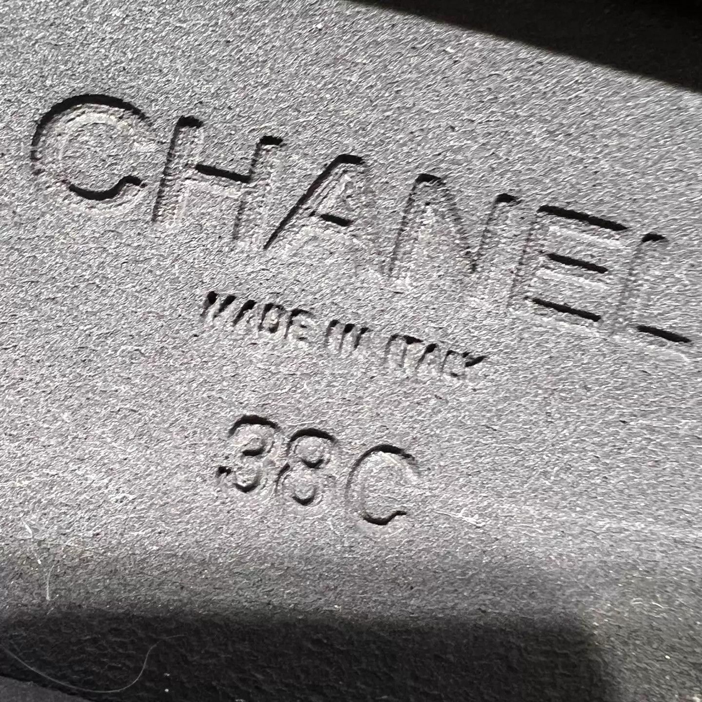 Chanel Chanel 23A Quilted Chelsea Boots 38 YH26911 Size US 7.5 / IT 37.5 - 8 Thumbnail