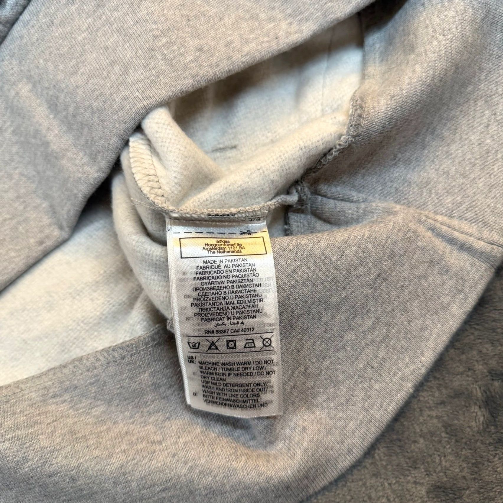 Adidas Adidas Hoodie Mens Large Feelcozy HD Pullover Grey Heather NWT Logo Pocket Knit Fleece Sweatshirt JE3809 Size US L / EU 52-54 / 3 - 6 Thumbnail