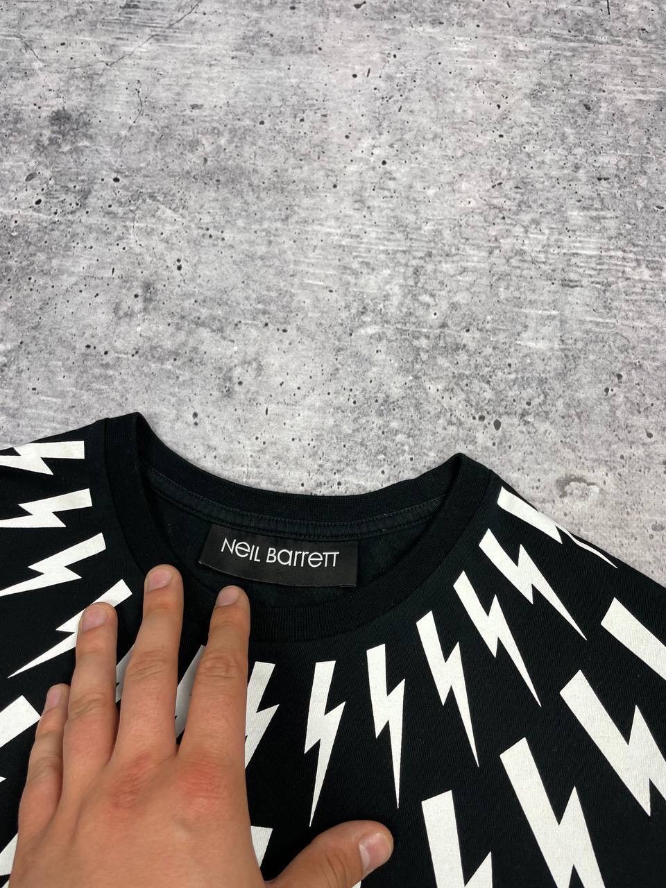 Neil Barrett Vintage Neil Barrett Black Slim Fit Big Logo Shirt Tee Y2K Size US S / EU 44-46 / 1 - 10 Thumbnail