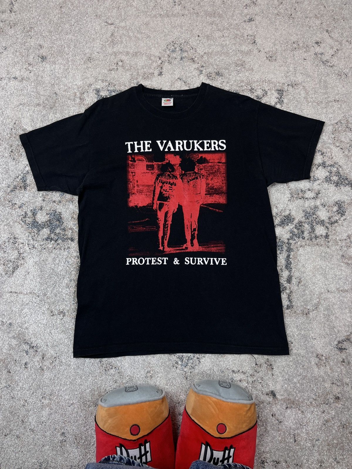 Band Tees 2000s THE VARUKERS PROTEST & SURVIVE RARE VINTAGE TEE - 762 Size US L / EU 52-54 / 3 - 1 Thumbnail