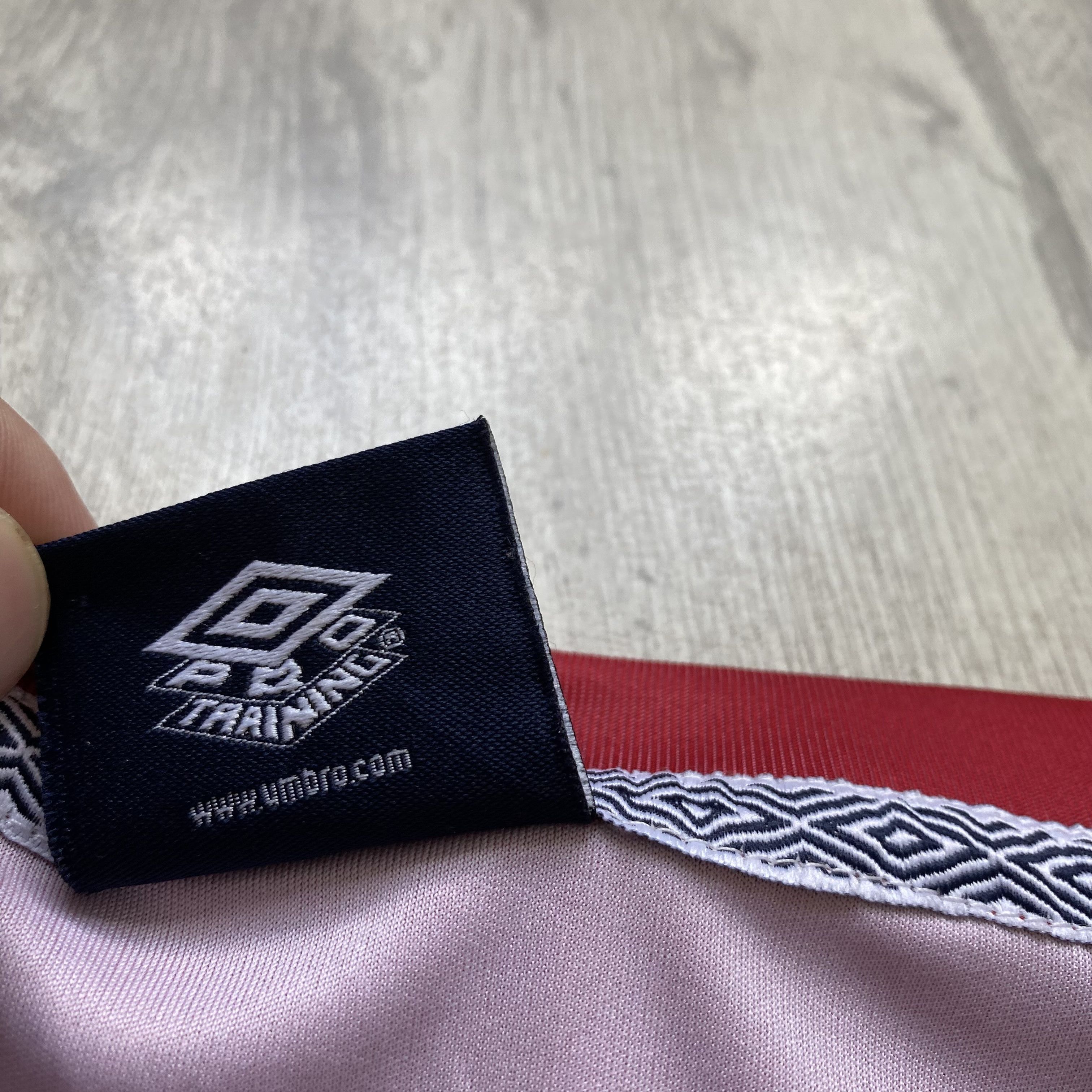 Umbro ⚽️Umbro Pro Training jersey Long sleeve Vintage soccer Size US L / EU 52-54 / 3 - 7 Thumbnail