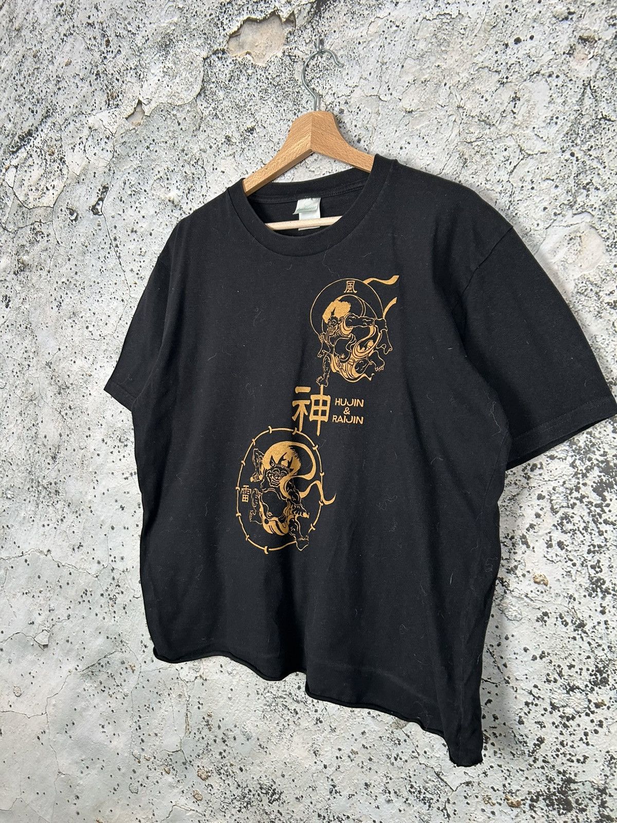 Vintage Vintage Japanese Graphic Tee Cropped Boxy Fit Skate Rock Size US M / EU 48-50 / 2 - 2 Thumbnail