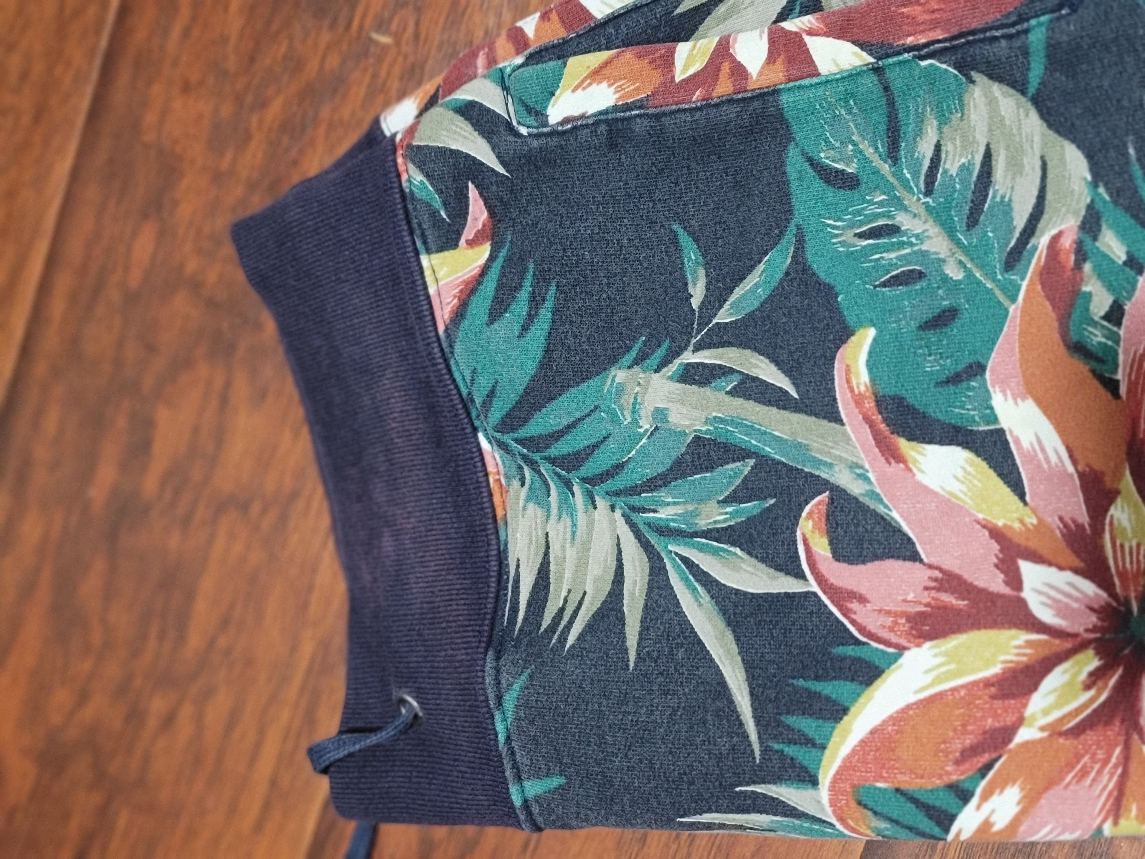 Supreme Supreme Floral Shorts S/S2012 Size US 30 / EU 46 - 8 Thumbnail