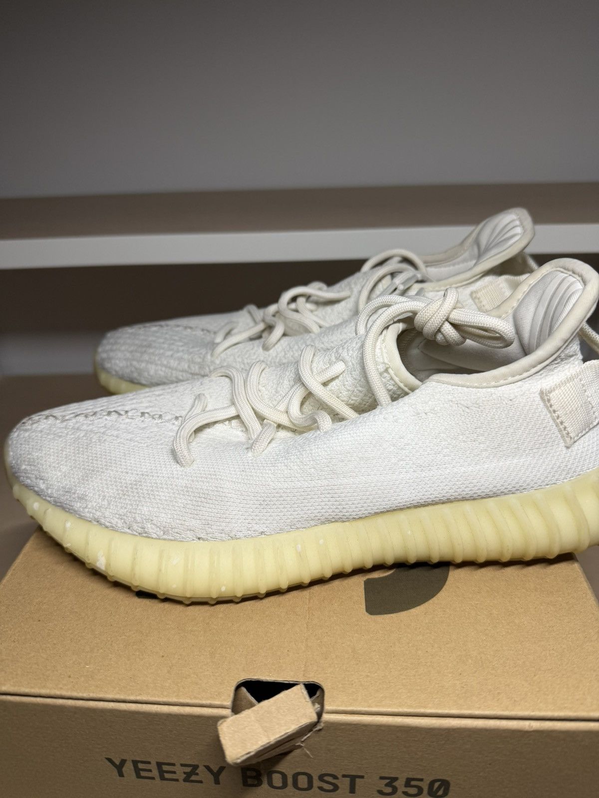 Yeezy adidas Yeezy Boost 350 V2 Cream Size US 7 / EU 40 - 2 Thumbnail