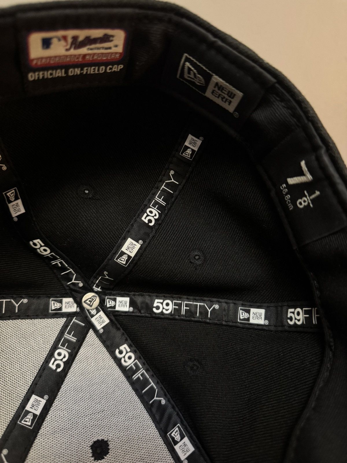 New Era New Era Chicago White Sox Fitted Cap Black Size 7-1/8 Size ONE SIZE - 6 Thumbnail