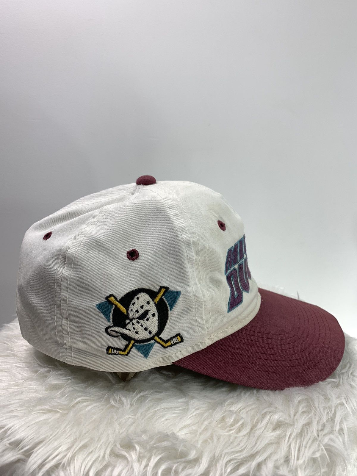 NHL Vintage NHL Anaheim Mighty Ducks Logo Snapback Hat Cap Size ONE SIZE - 3 Thumbnail