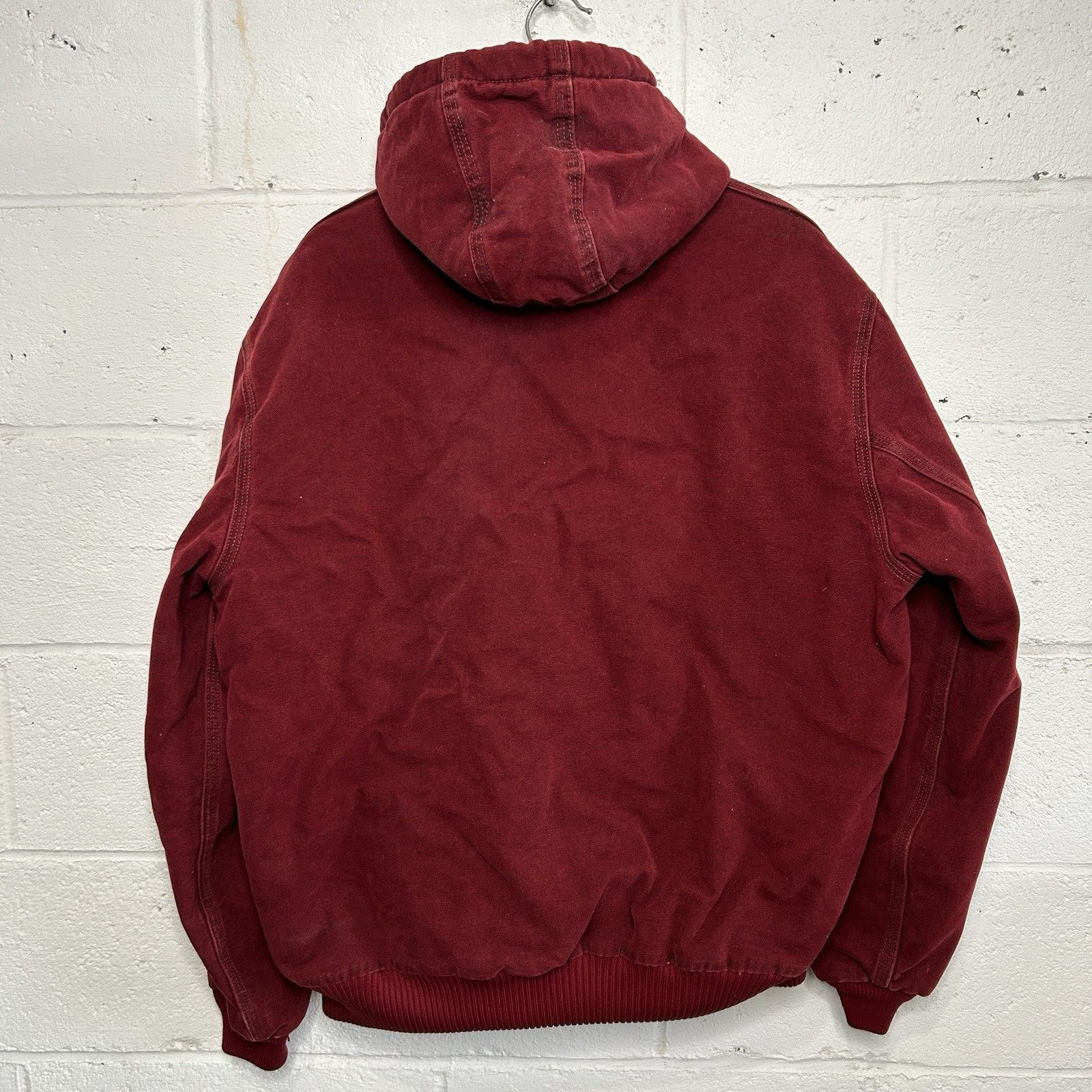 Carhartt Vintage Carhartt Hooded Active Jacket “Crimson Red” J130 CRI Size US L / EU 52-54 / 3 - 2 Thumbnail