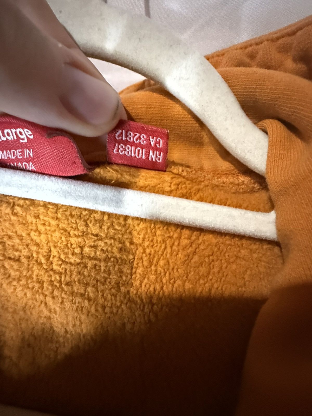 Supreme Supreme FW18 Repeat Sleeve Logo Hooded Sweatshirt Orange Size US XL / EU 56 / 4 - 9 Thumbnail