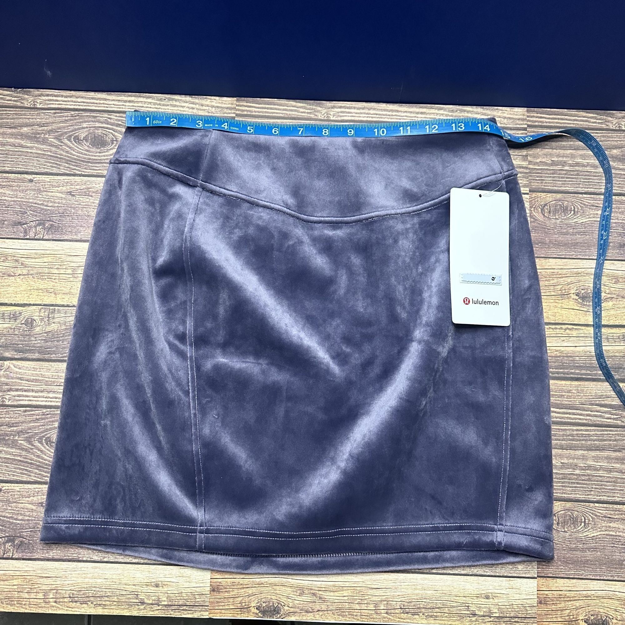 Lululemon Lululemon Scuba High Rise Mini Skirt Velvet NWT Medium Size 30" / US 8 / IT 44 - 3 Thumbnail