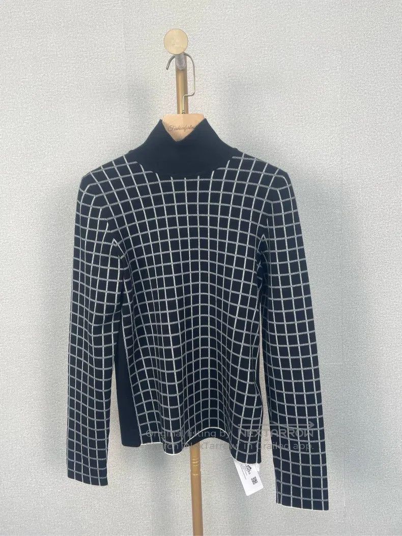 Hermes Hermes Black and white checkered high-necked cashmere knit Size XS / US 0-2 / IT 36-38 - 1 Thumbnail
