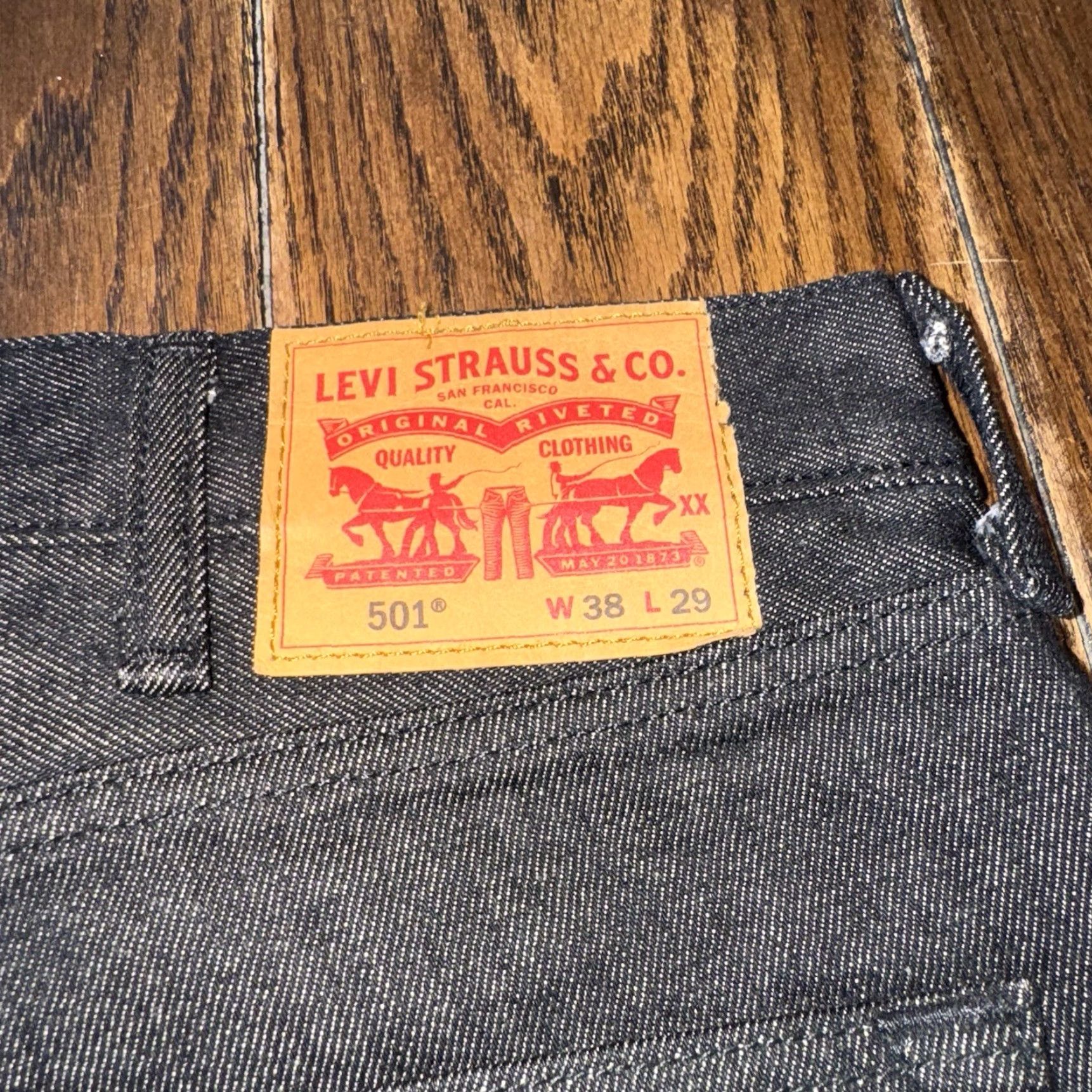 Levi's Levi's 501 Jeans Mens 38x29 Black Denim Straight Leg Button Fly Stretch Regular Rise 12in 5-Pocket Teal? Hmm Size US 38 / EU 54 - 7 Thumbnail