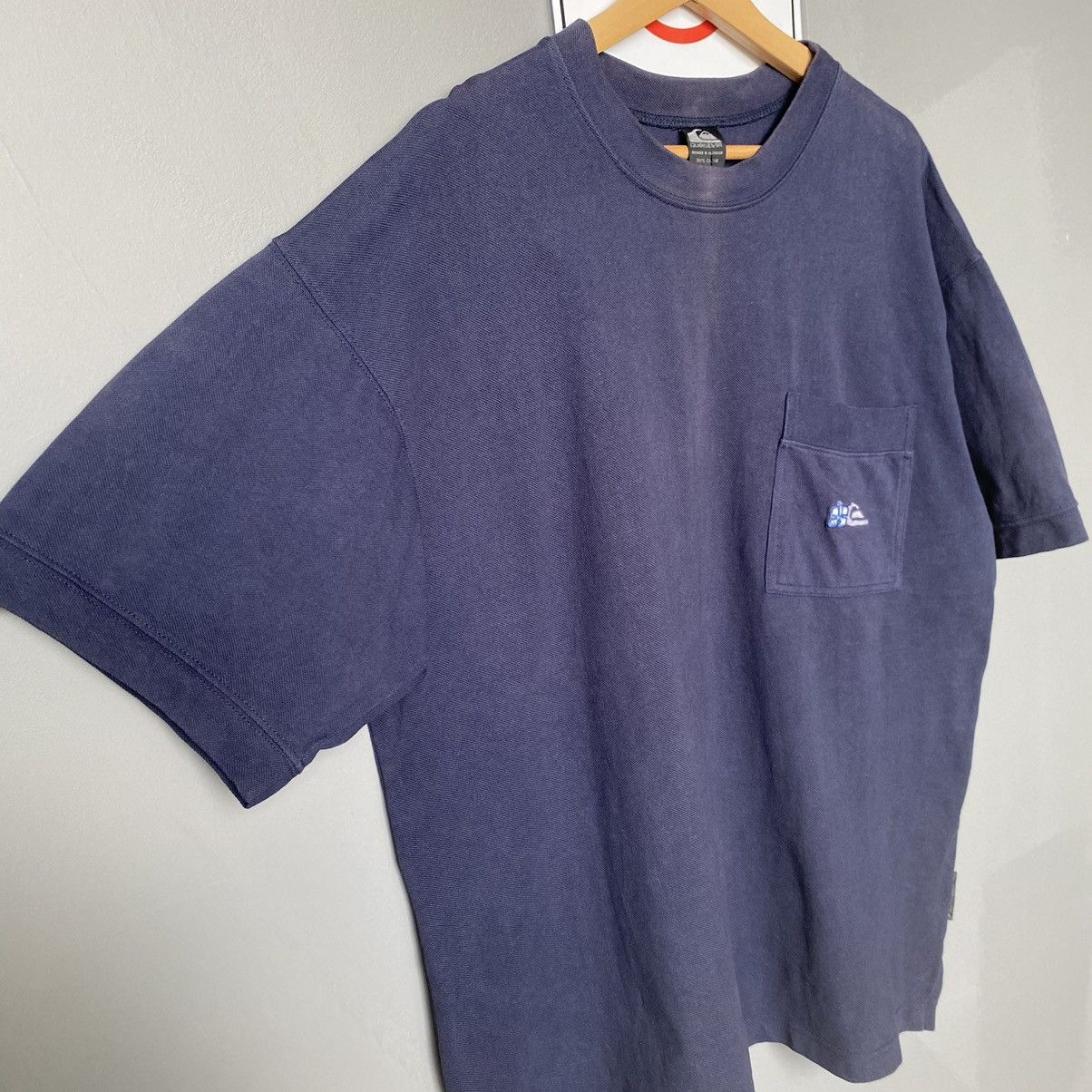 Quiksilver Thrashed Faded Vintage 90s Quiksilver Australia Surf ERD TEE Size US XL / EU 56 / 4 - 5 Thumbnail