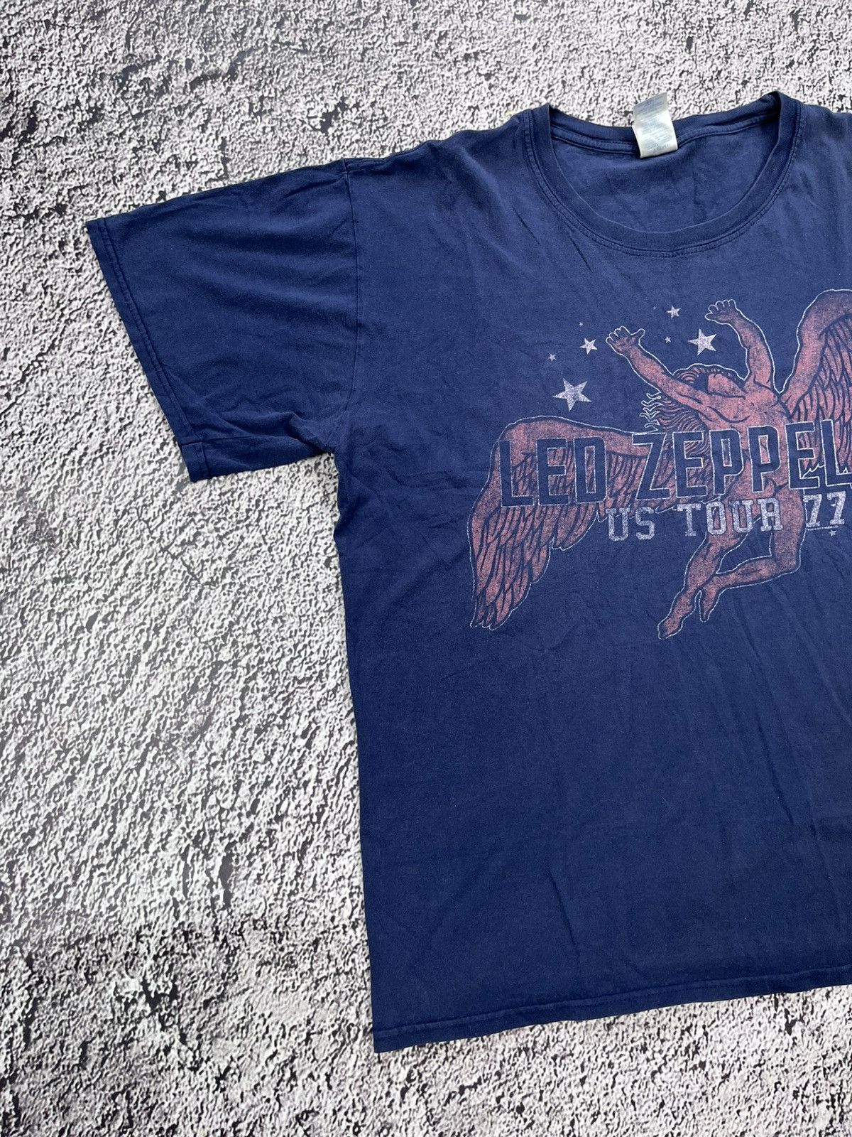 Led Zeppelin Vintage Y2K Led Zeppelin 77 Tour concert tee size XL Size US XL / EU 56 / 4 - 2 Thumbnail