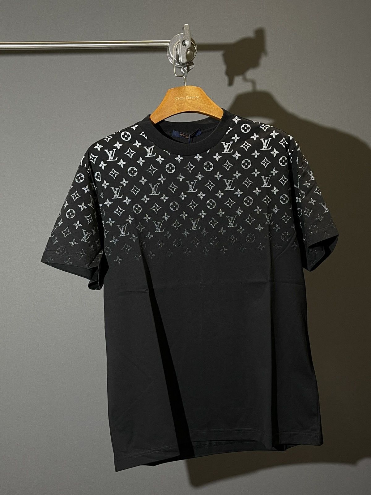 Black × Louis Vuitton LOUIS VUITTON T SHIRT MONOGRAM BLACK WHITE LOGO LV  1AAGM5 | Grailed