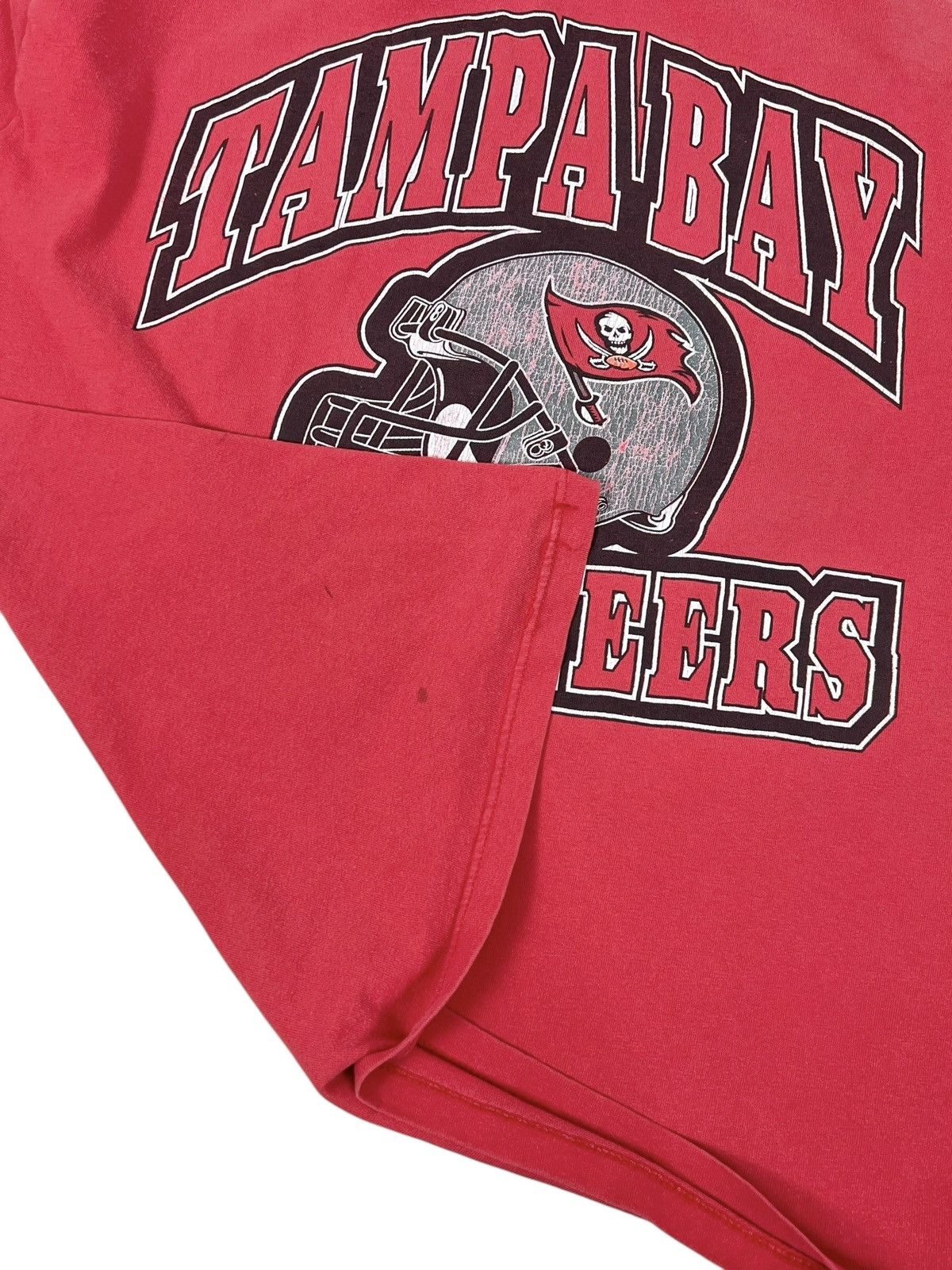 NFL × Vintage 90s Vintage NFL Tampa Bay Buccaneers tee Size US XL / EU 56 / 4 - 5 Thumbnail
