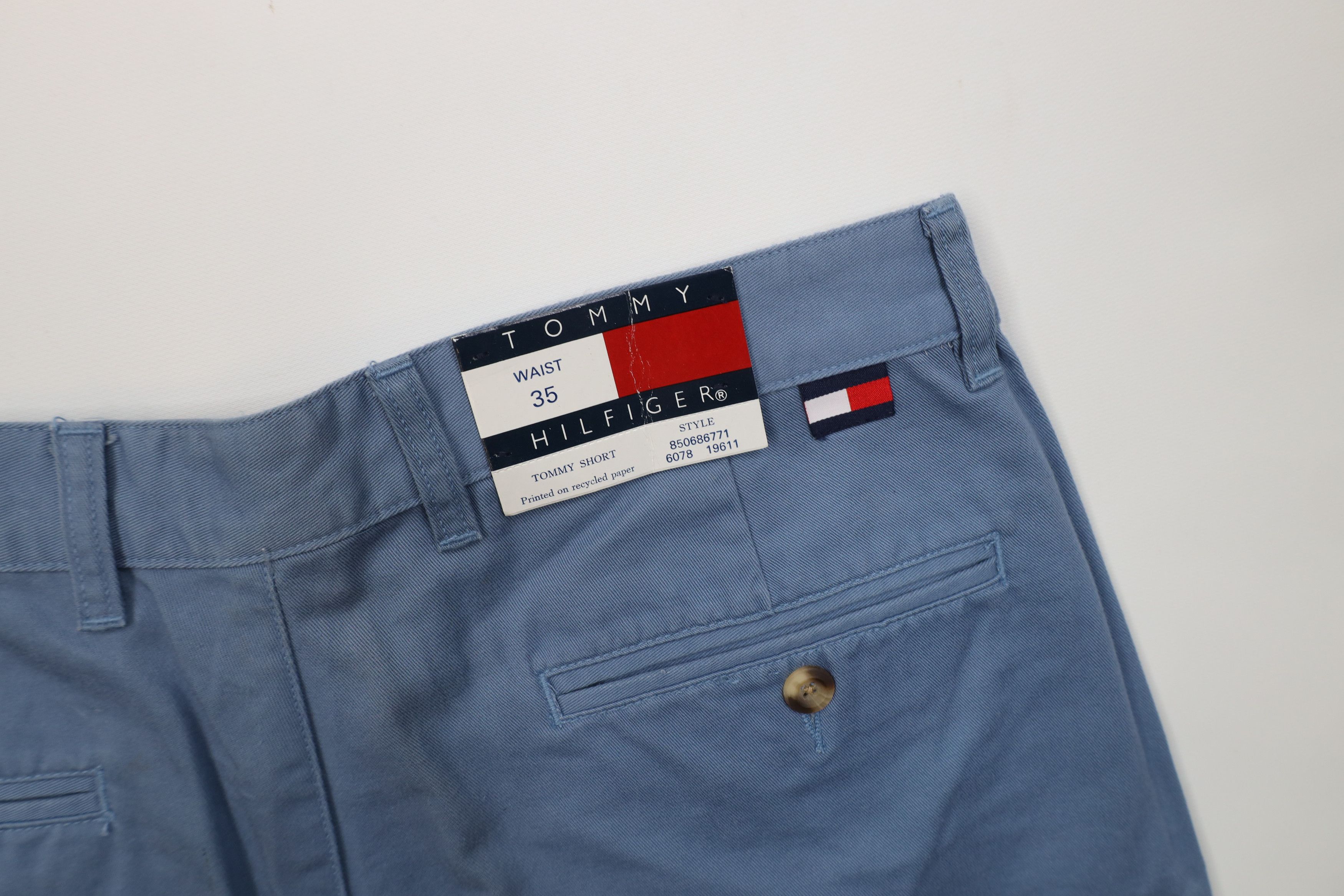 Tommy Hilfiger Deadstock Vintage 90s Tommy Hilfiger Chino Golf Shorts Blue Size US 35 - 15 Thumbnail