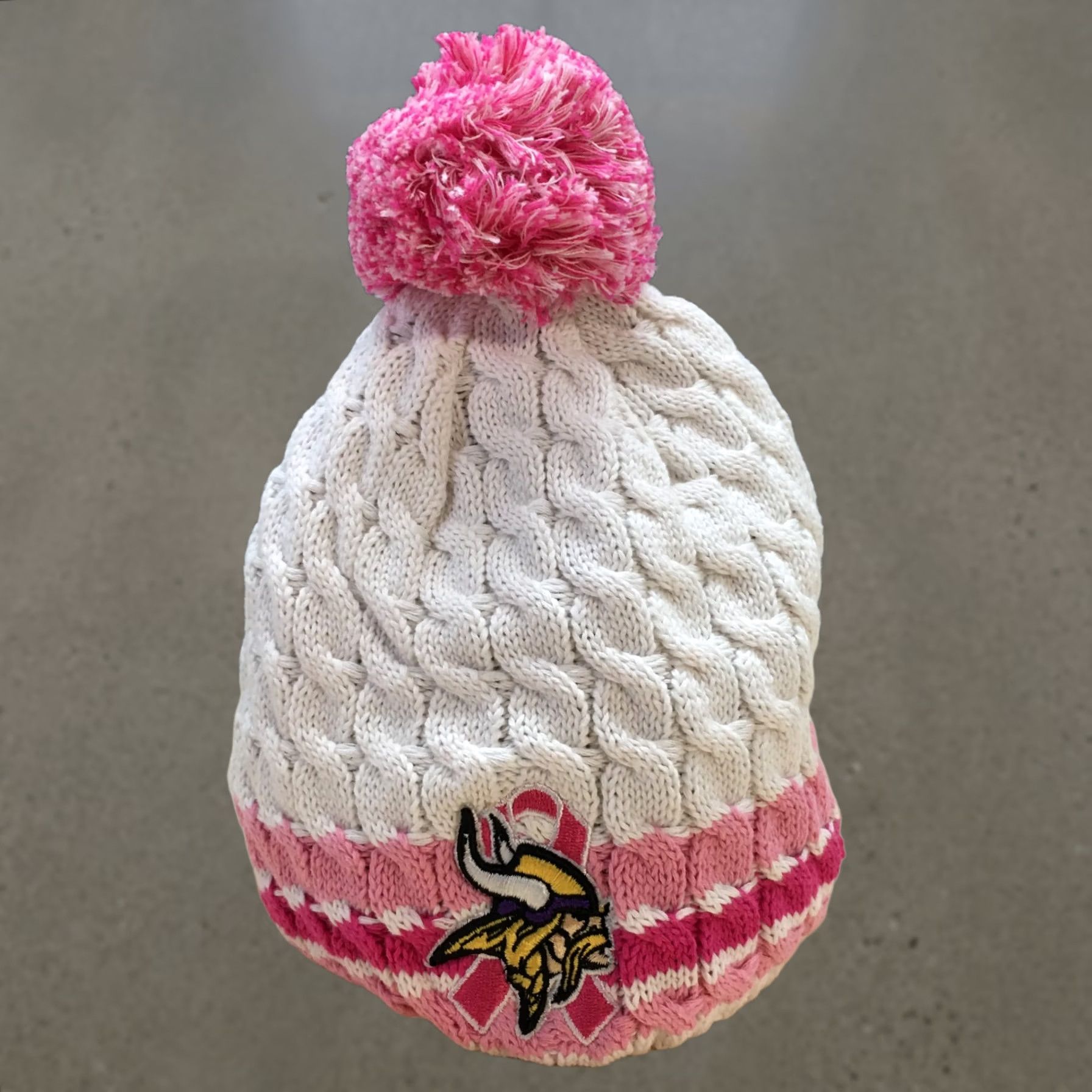 New Era New Era Minnesota Vikings Pompom Beanie Hat Womens White Pink OS Knitted Size ONE SIZE - 1 Thumbnail