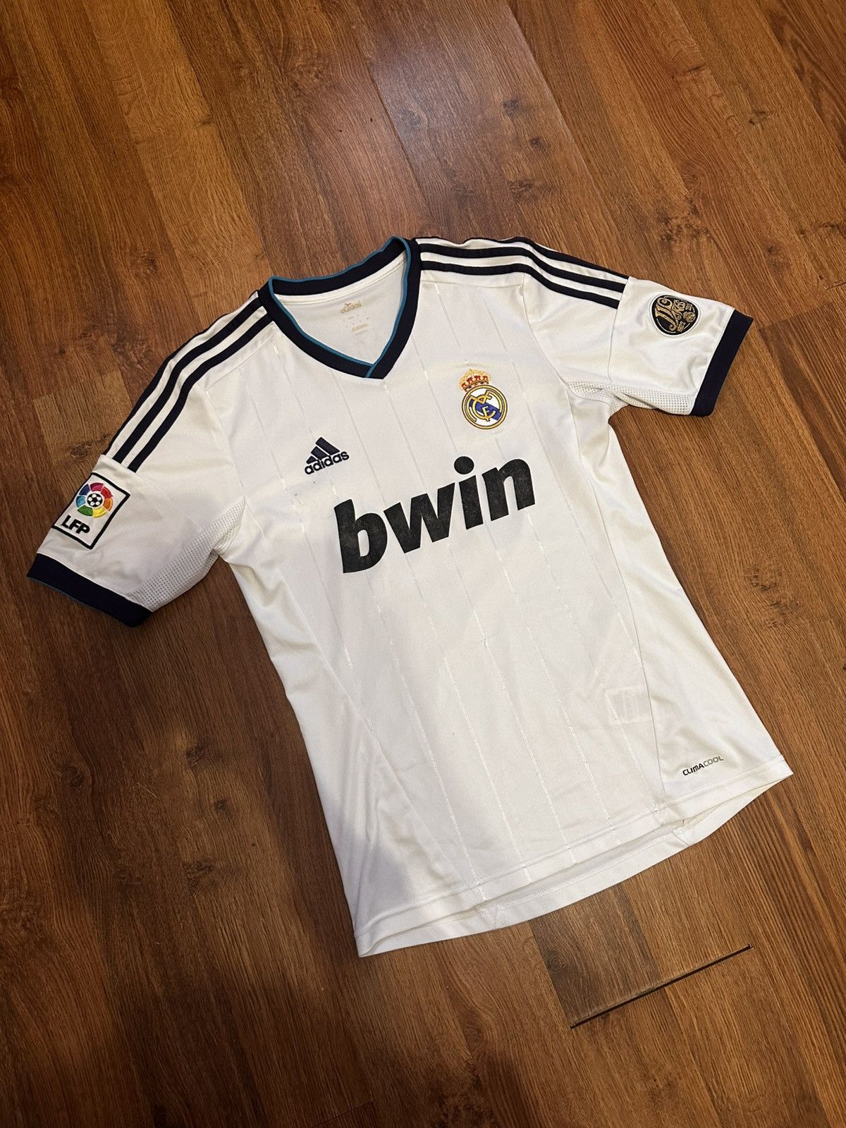 Adidas ADIDAS REAL MADRID 2012 2013 HOME SHIRT SOCCER JERSEY SIZE S Size US S / EU 44-46 / 1 - 2 Thumbnail