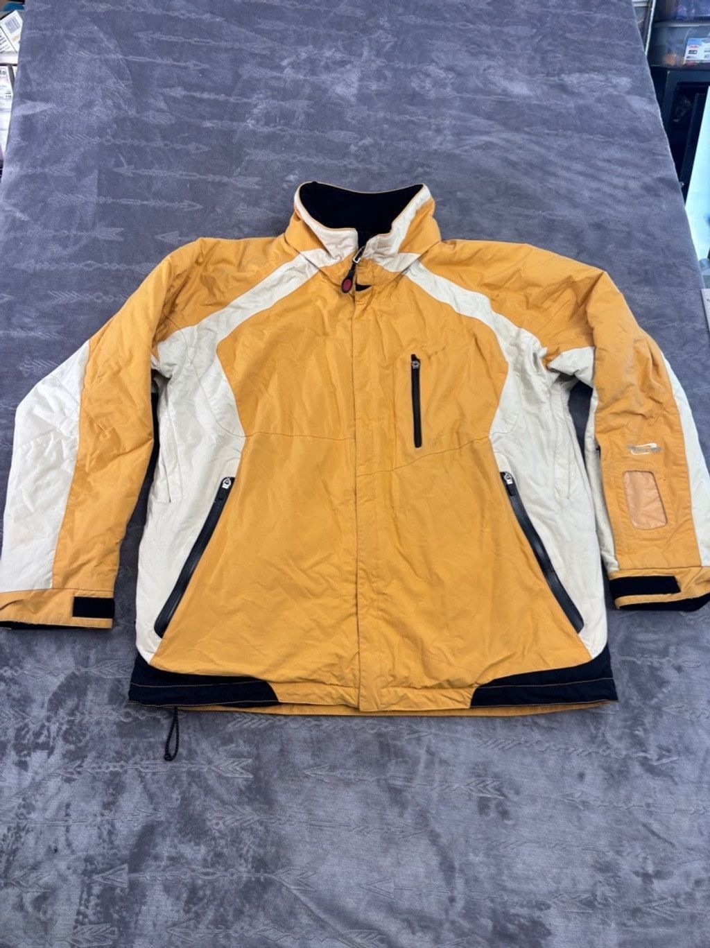Obermeyer Men's Obermeyer Jacket, Size L, WeathwrX System Windproof Size L / US 10 / IT 46 - 1 Thumbnail