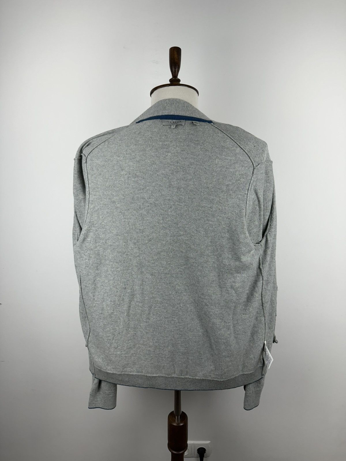 Ted Baker Men’s Ted Baker Cardigan Sweater size 5 Size US XL / EU 56 / 4 - 4 Thumbnail
