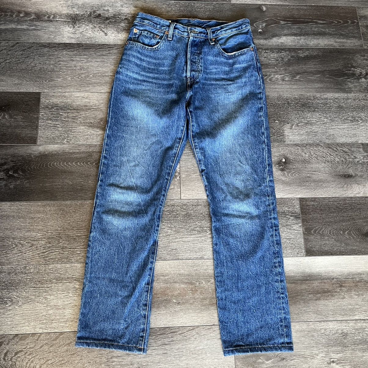 Levi's × Levi's Vintage Clothing × Vintage Vintage Levi’s 501 Big E Straight Leg Buttonfly Denim Jeans Size US 27 - 2 Thumbnail