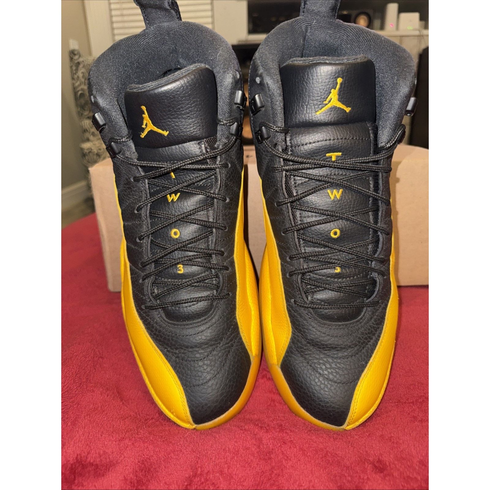 Jordan Brand Size 13 - Jordan 12 Retro University Gold 2020 Size US 13 / EU 46 - 5 Thumbnail